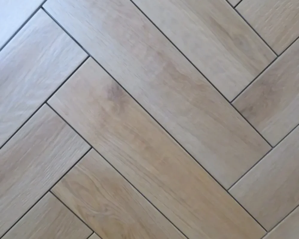 Roma Naturale Herringbone